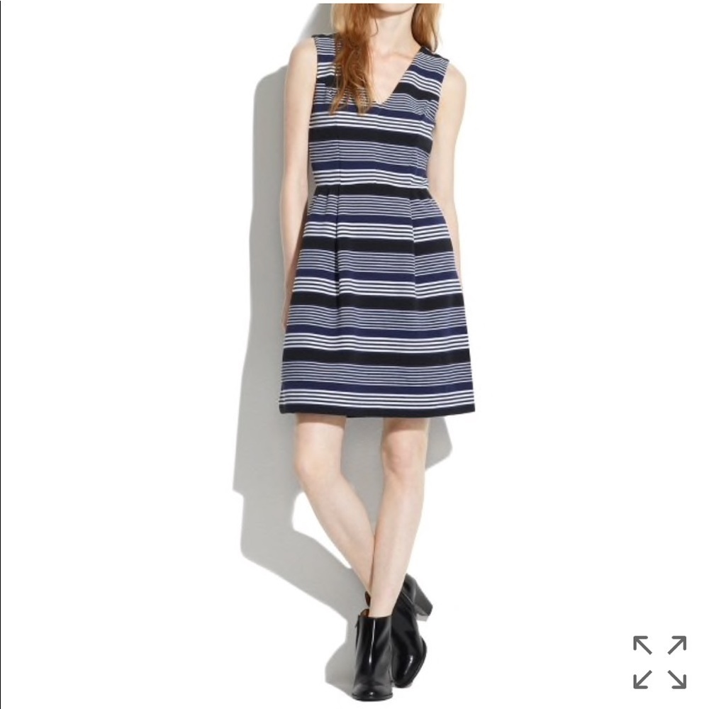 • Madewell • Gallerist Ponte V Neck Dress Stripe